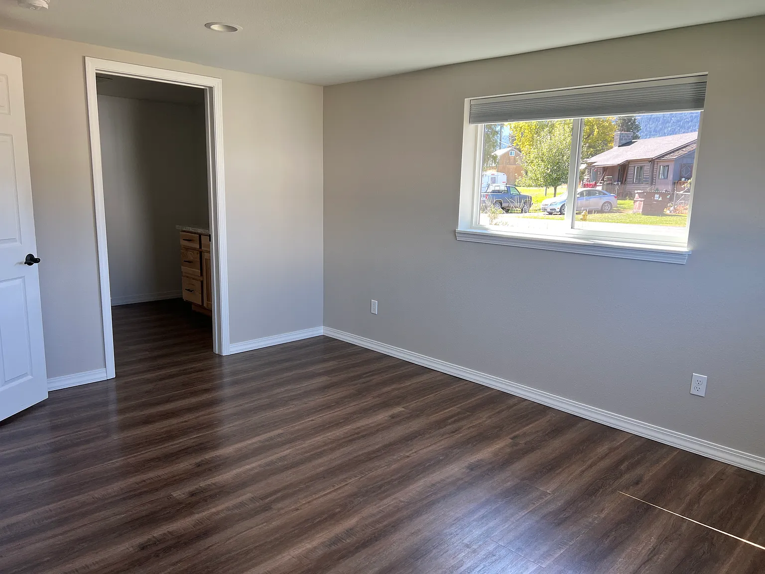 3 bed, 1800 sqft, $1,800 — Photo 4