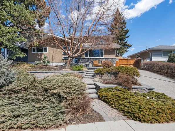 3144 SW Breen Cres NW, Calgary, AB T2L 1S7