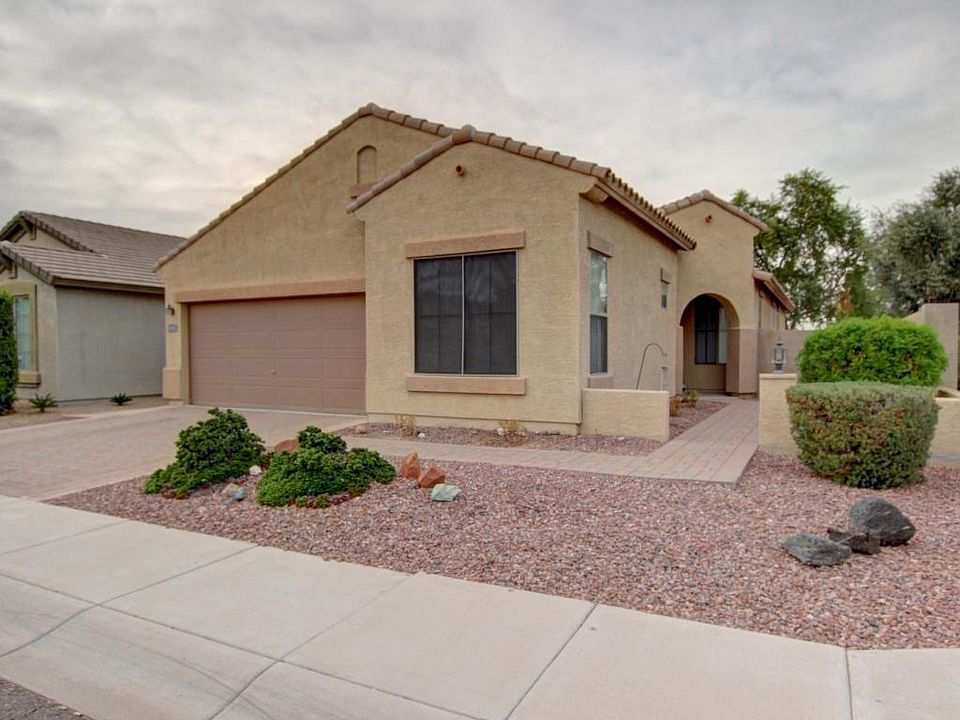 1st image of 3002 S 102nd Ln