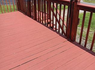 647 Railroad Ave, Elkview, WV