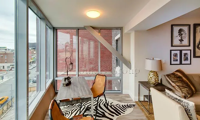 Rented by Bouklis Group | media 20