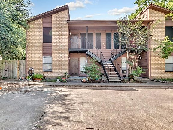 4th image of 1800 Treehouse Trl APT C