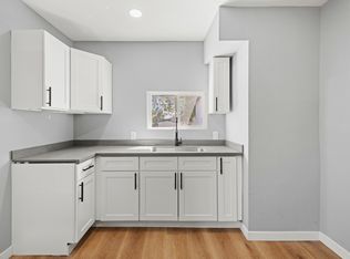 38318 17th St E #1/2, Palmdale, CA 93550