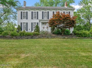 914 Mariaville Rd, Schenectady, NY 12306