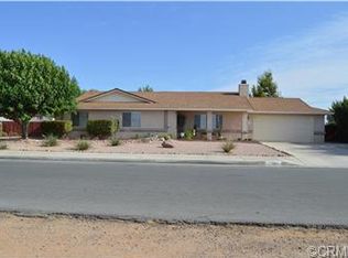 23085 Powhattan Rd, Apple Valley, CA 92308