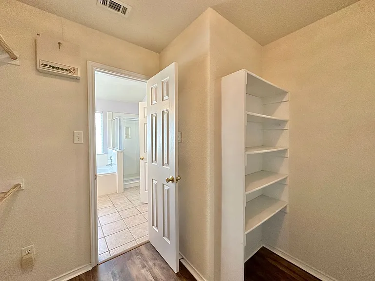 102 W Great Plains Trl — Photo 22
