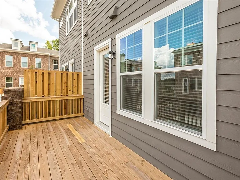 503 Headwind Way — Photo 28