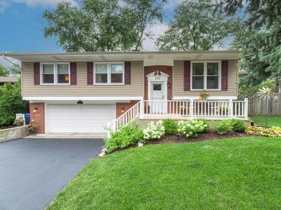 200 N Erie St, Wheaton, IL, 60187