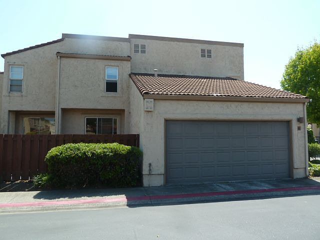 1st image of 2 Campo Verde Cir