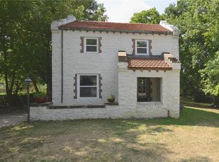 519 NE 42nd St, Kansas City, MO 64116