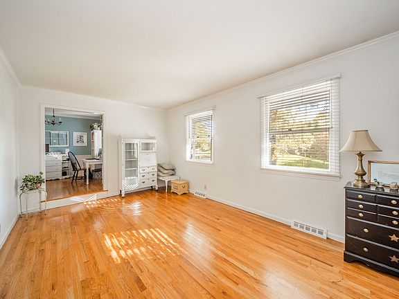 3rd image of 5134 E 76th Street Ct