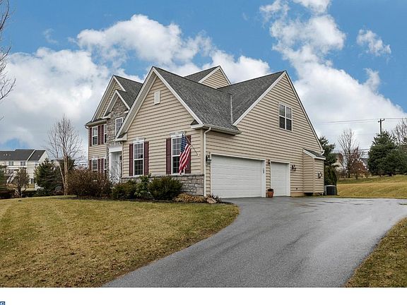5th image of 157 N Sidesaddle Ln