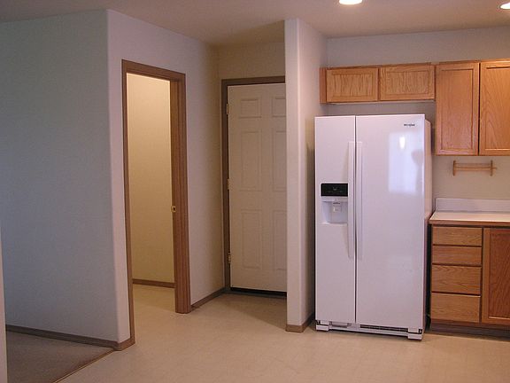 5th image of 1125 Alder St