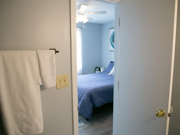 Greenwood St — Photo 14