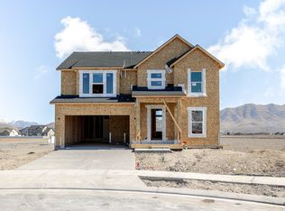 4446 N Wizard Way #114, Eagle Mountain, UT 84005