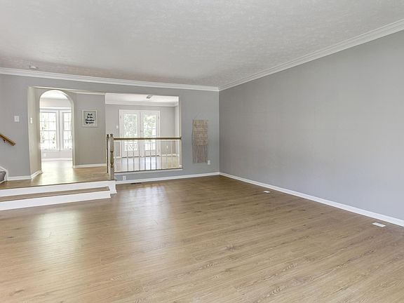 Family room looking into dinning room