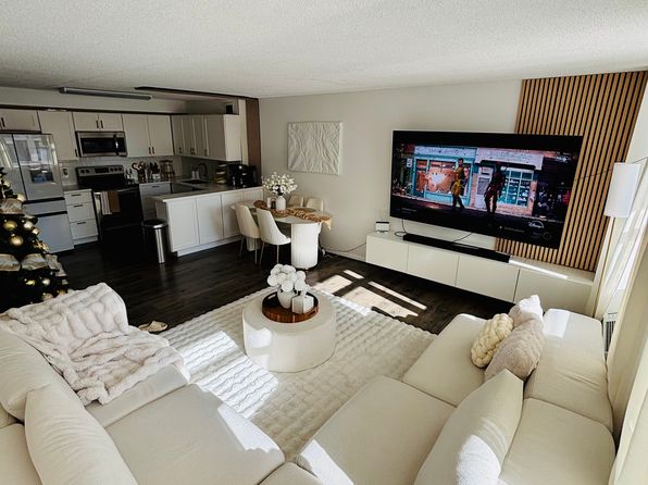 260 Beach 81st St APT 2V