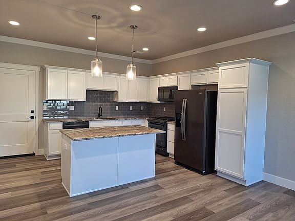 Kitchen with garage door access