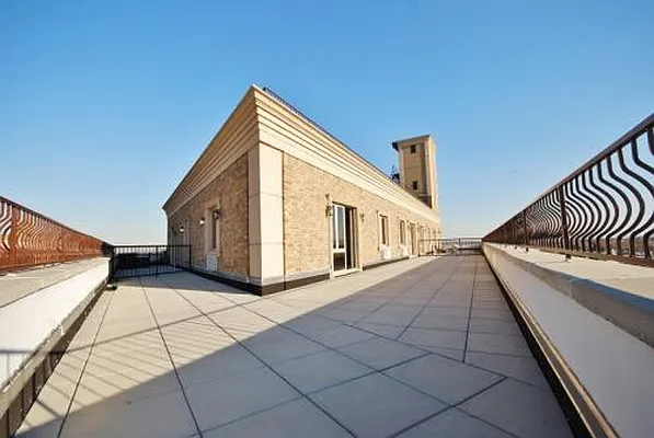 Rented by RES New York | media 3