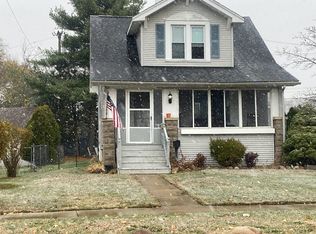 36768 Bibbins St, Romulus, MI 48174