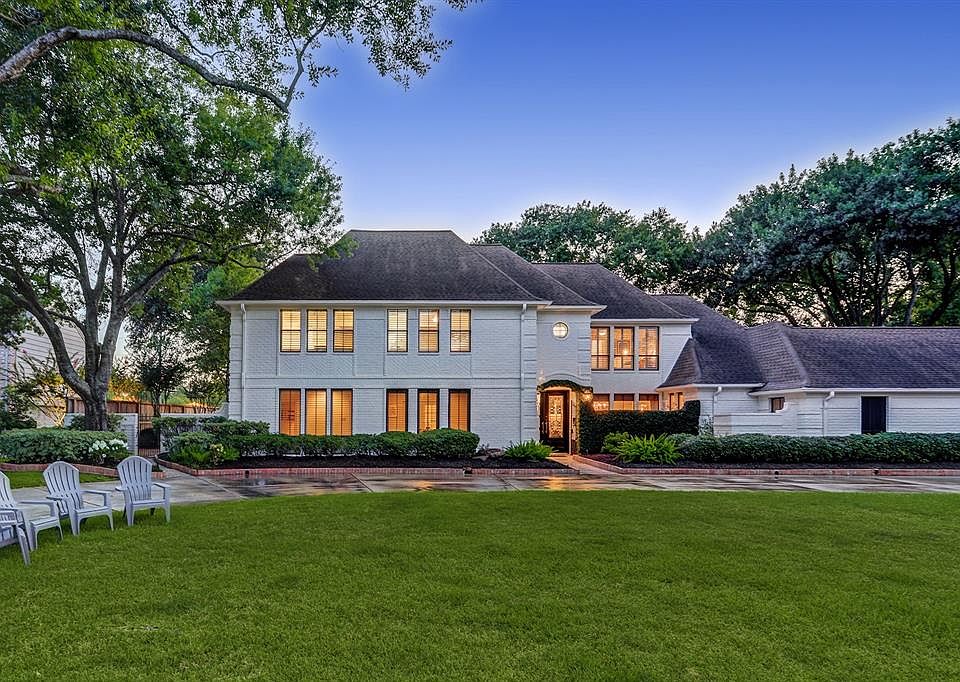 1st image of 915 Creek Wood Way