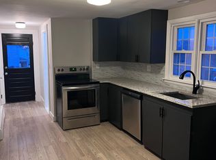 21 Nichols St #1, Salem, MA 01970