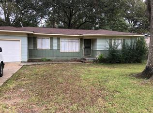 2526 Gunda St, Jackson, MS 39204