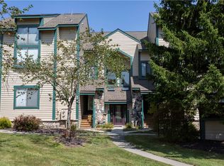 8015 Meadowridge Dr, Champion, PA 15622