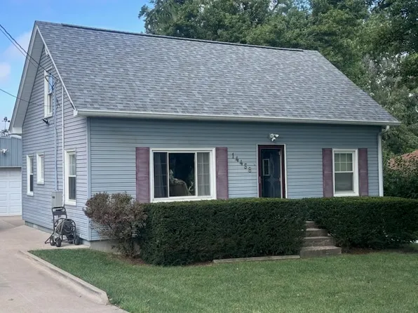 14458 115th Ave, Davenport, IA 52804