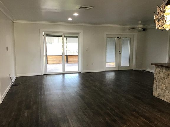 2nd image of 1247 Sabal Gardens Dr