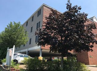 65 Fairview St APT 3F, Palisades Park, NJ 07650