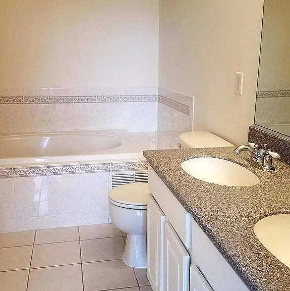 11 Hawthorne Dr — Photo 6
