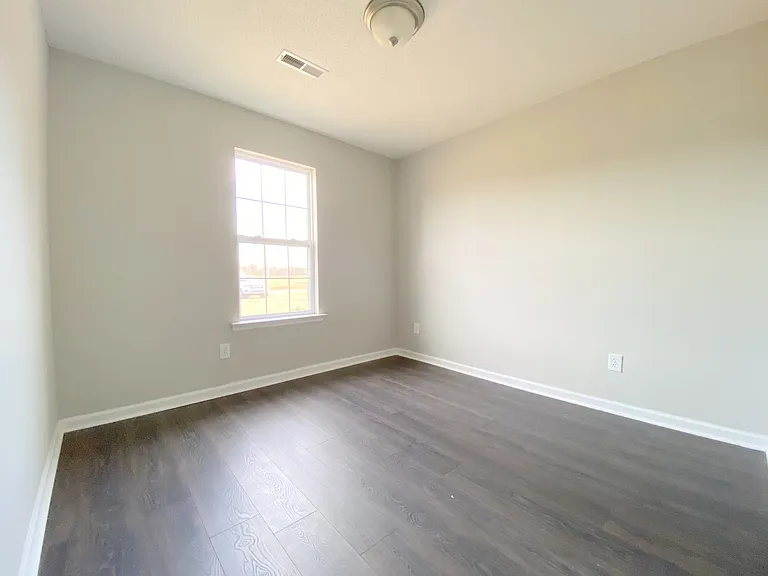 170 Stafford Rd — Photo 20