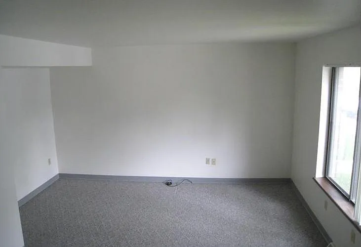 Brookview Townhomes - Section 8 Housing — Photo 3