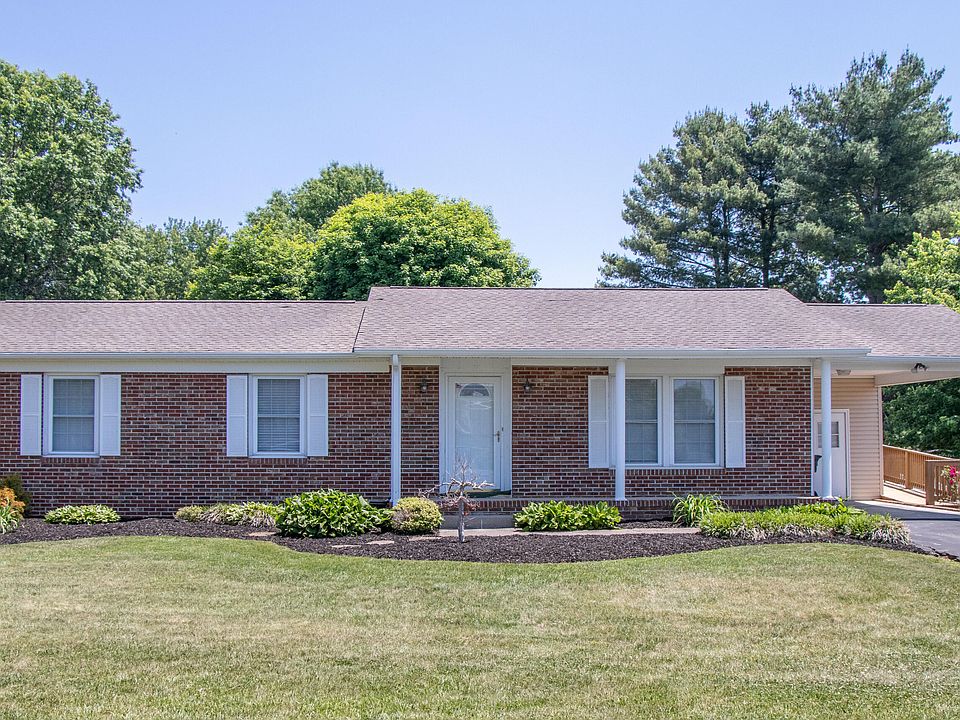 1st image of 359 Bellehaven Dr