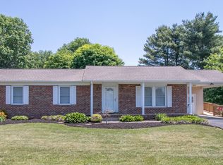 359 Bellehaven Dr, Bristol, VA 24201
