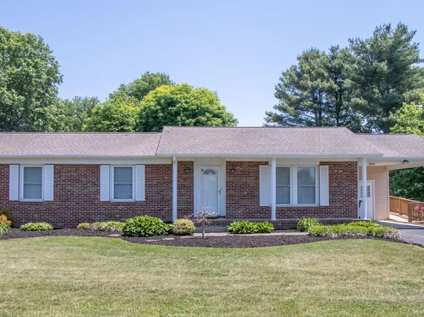 359 Bellehaven Dr, Bristol, VA 24201