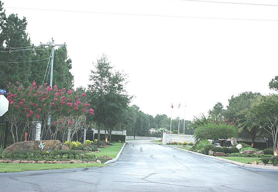 1st image of 7579 Saddle Blanket Dr