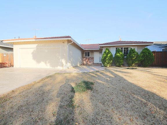 2nd image of 1428 Falcon Ave