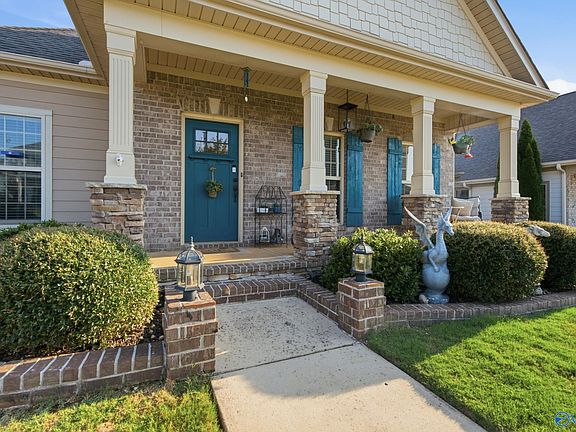 3rd image of 6434 Midtowne Ln NW