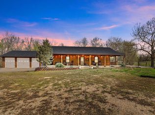 19115 Eagle Point Rd, Eagle Rock, MO 65641