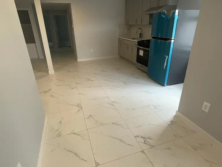 2890 Lafayette Ave #1 — Photo 10