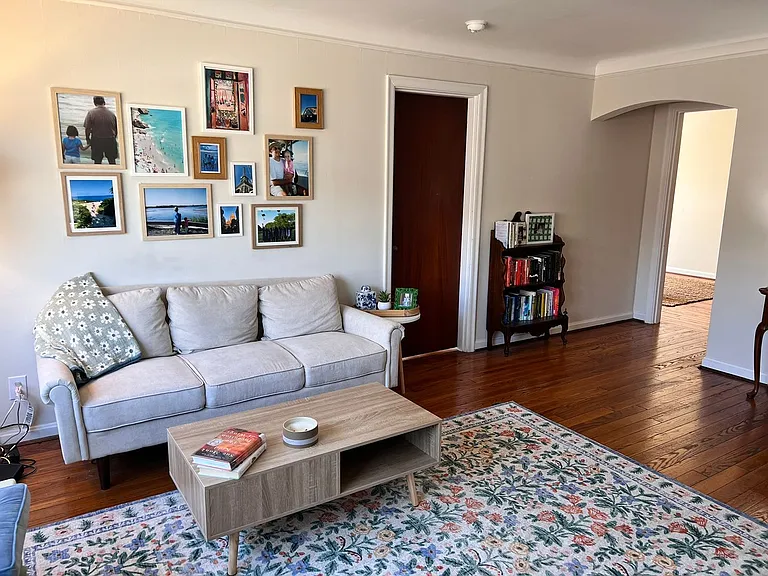2860 Observatory — Photo 6
