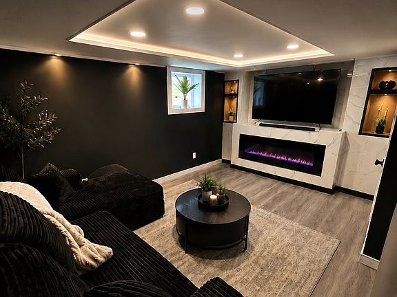 2nd image of 28 Borden St #1