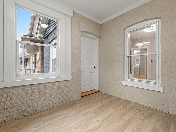 4th image of 3616 Virginia St