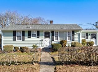 212 Lockwood St, West Warwick, RI 02893