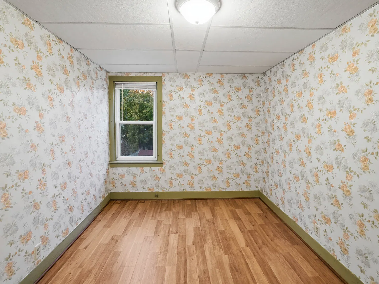 2 bed, $1,600 — Photo 4