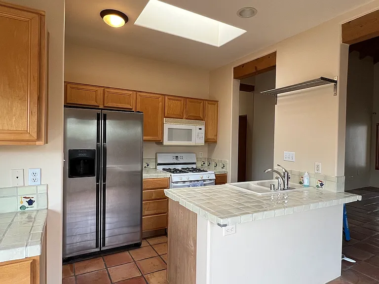 3155 La Paz Ln — Photo 5