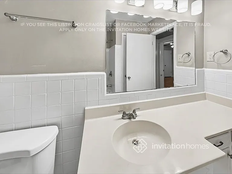 1321 Laura Ln — Photo 19