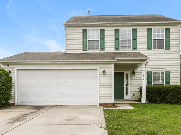 11928 Creek Turn Dr, Charlotte, NC 28278